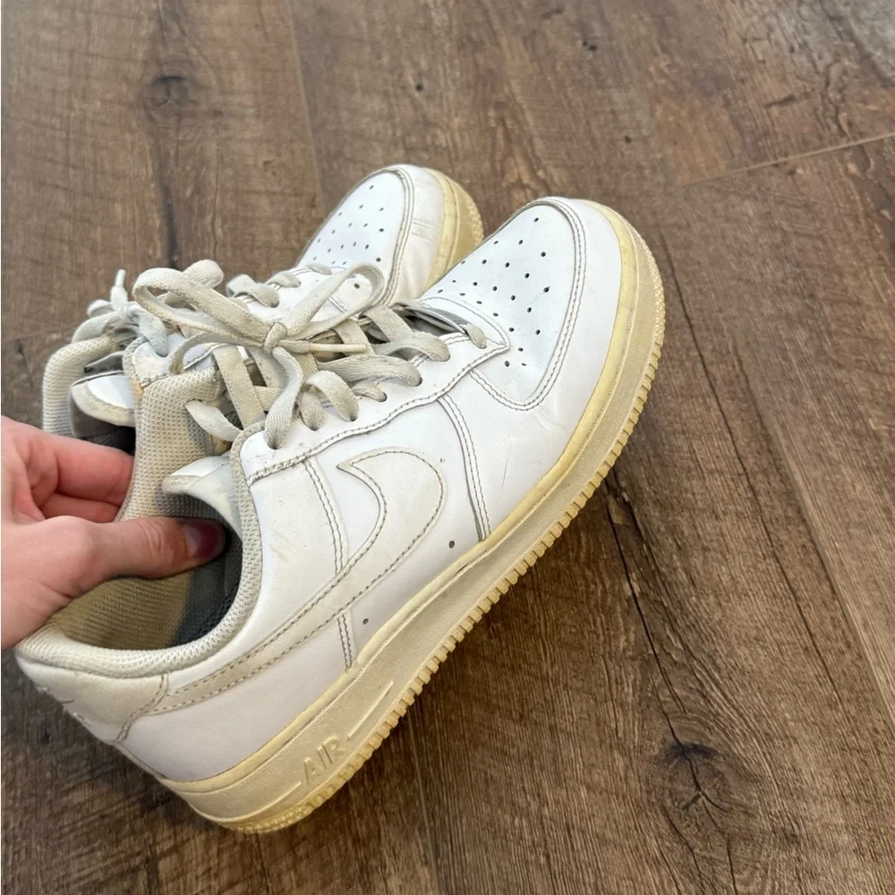 Nike Air Force 1 ‘07 Sneaker Tennis Shoes, Size Men 7.5